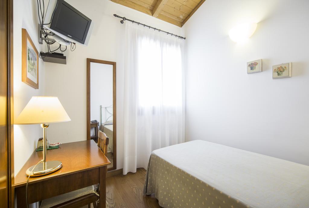 Agriturismo Gaggioli Borgo Delle Vigne Zola Predosa Buitenkant foto